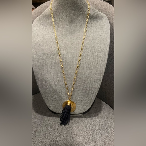 Authentic Stella & Dot Black Tassel Necklace Antique Brushed Gold Tone 32” - Picture 2 of 7